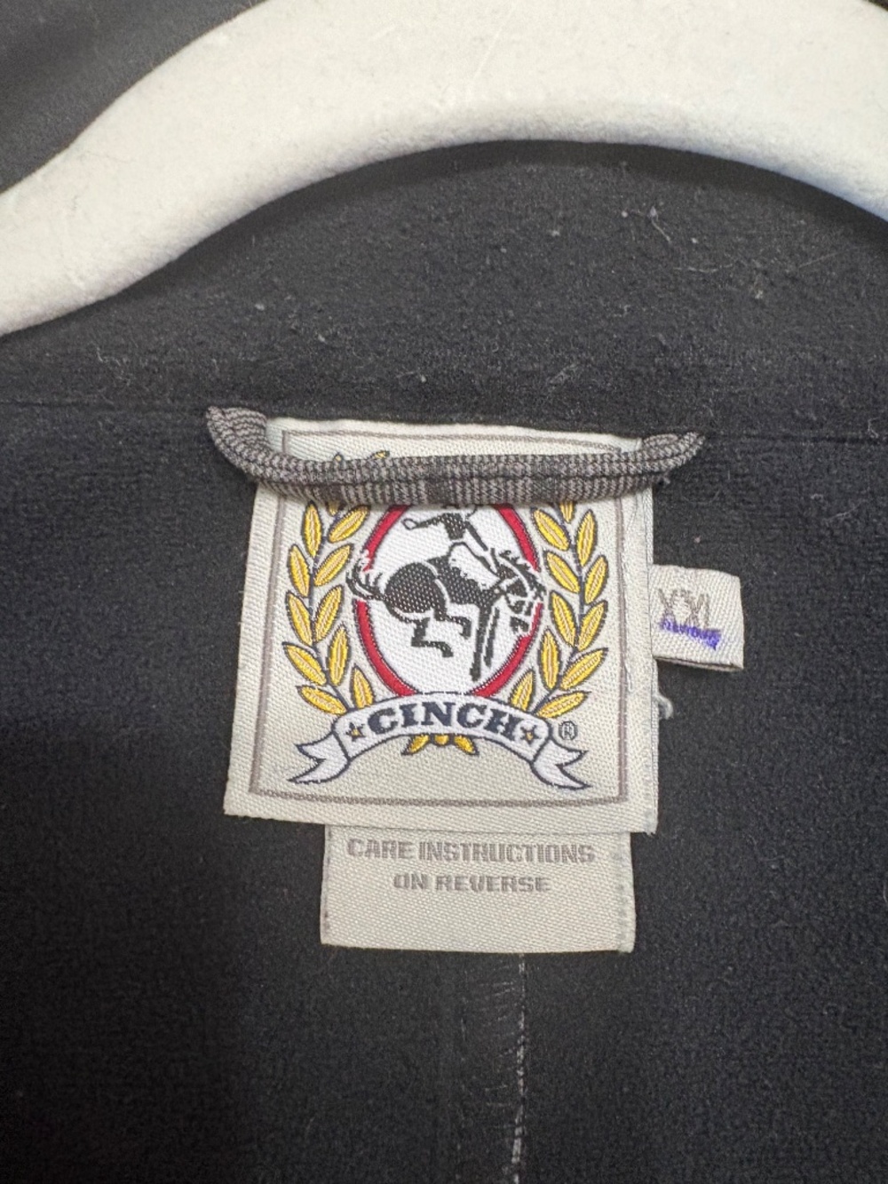 Cinch mens bonded softshell vest size 2XL, gray checkered, used - Picture 3 of 7